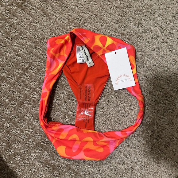 Dippin Daisy Orange and Pink Bikini Set Small Top Medium Bottom - Picture 2 of 4